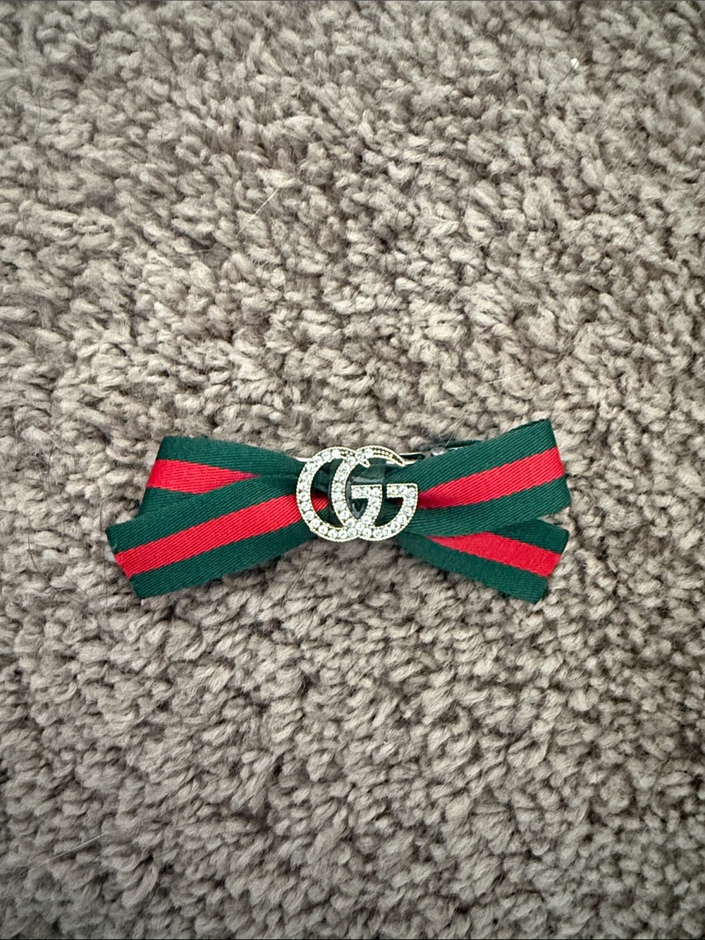 G*G Dupe Hair Bow Clip - Picture 1 of 2